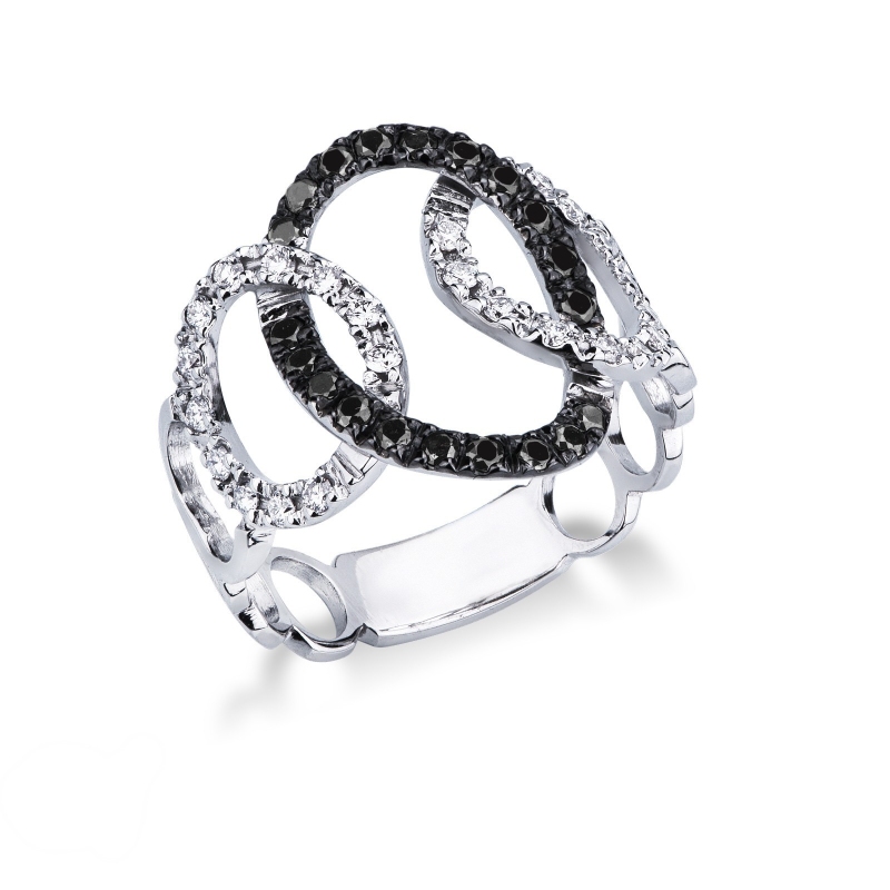 Oval mesh groumette ring in white gold 18k with black and white diamonds 