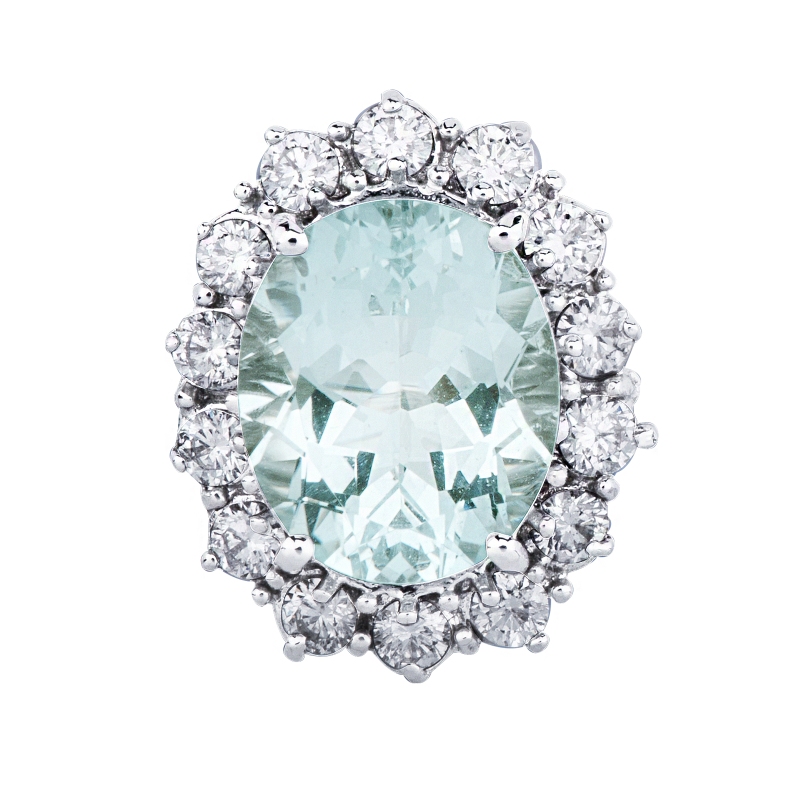 Anello halo con acquamarina ovale e diamanti in oro bianco 750
