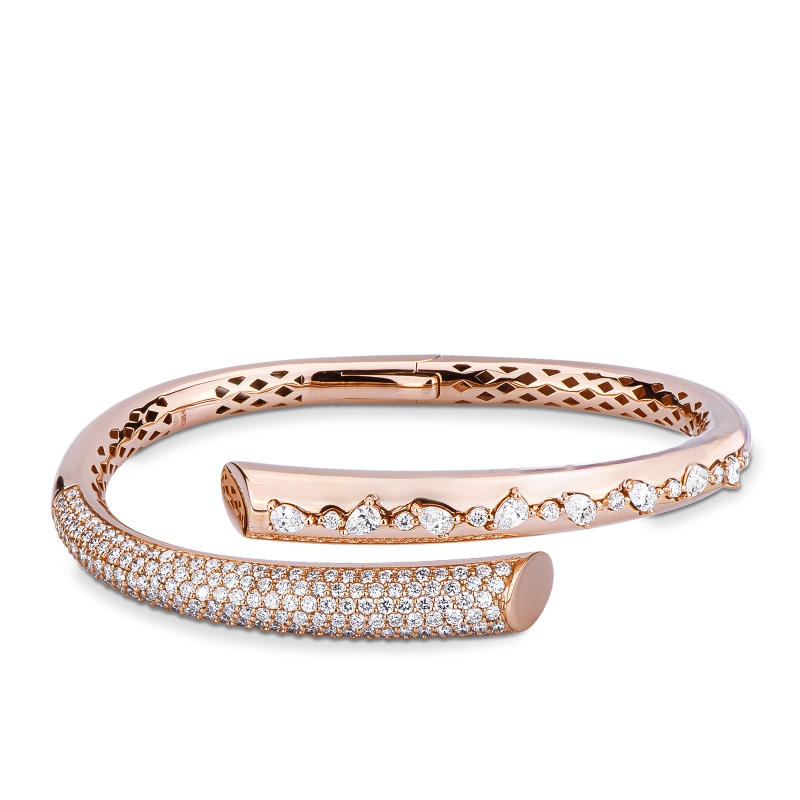 Bracciale semi rigido design in oro rosa 750 con diamanti
