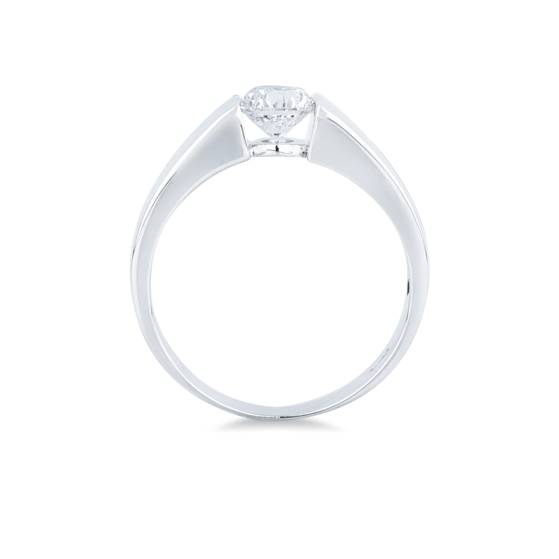 White gold 18k ring with a 0,70 ct diamond