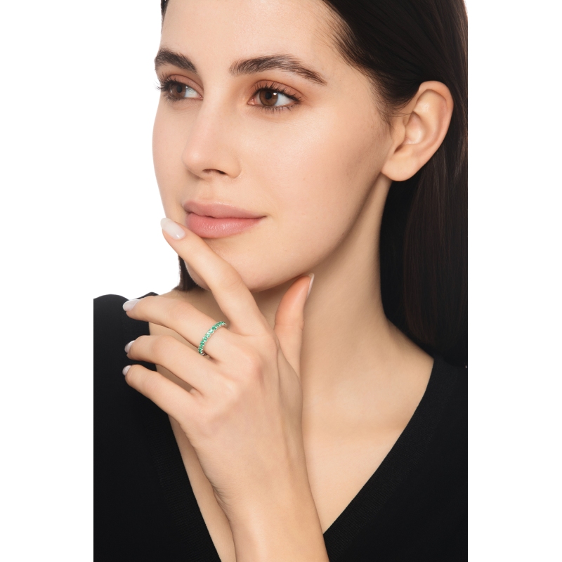 18k white gold eternity ring with emeralds