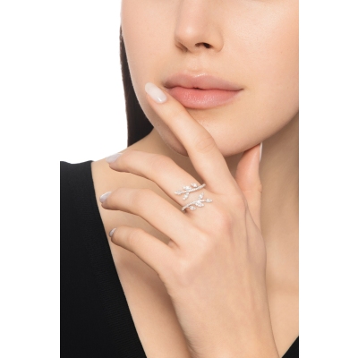 Contrarié ring in white gold 18k with twigs in diamonds