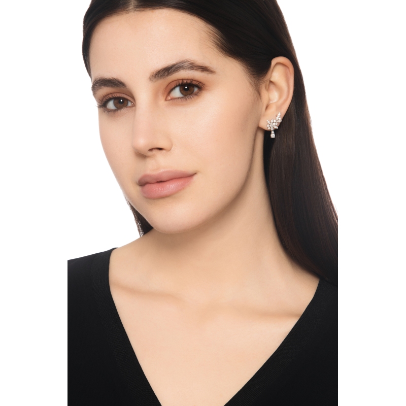 18k white gold fancy rings with diamonds