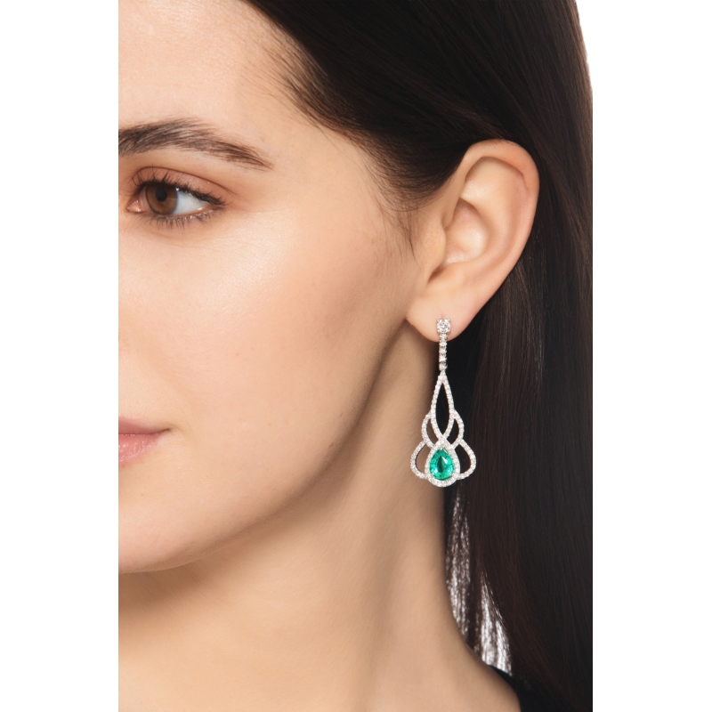 18k white gold drop earrings with diamonds and emeralds 
