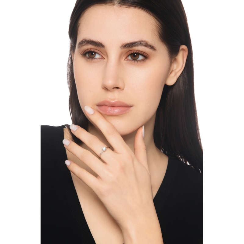 SOLITARIO LINEARE 4GRIFFE   CT 0,70