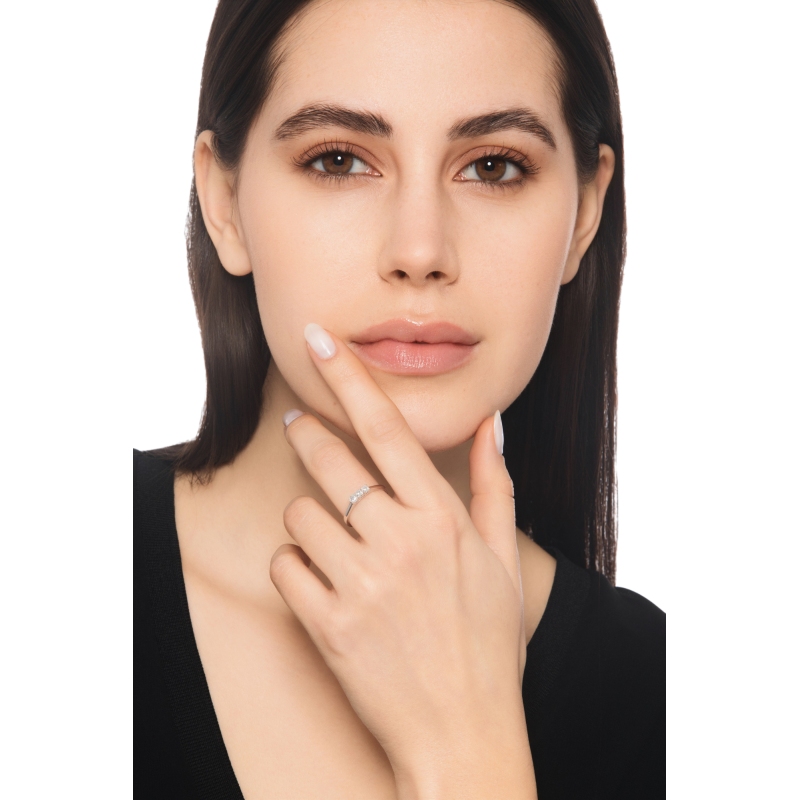 Trilogy in Oro bianco 18k con Diamanti, ct. 0,30