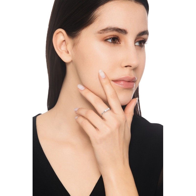 Anello Trilogy in Oro bianco 18k con Diamanti 0,45 ct