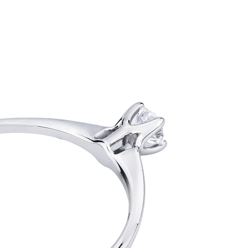Anello solitario Essenza 0,15 ct oro bianco 18k 