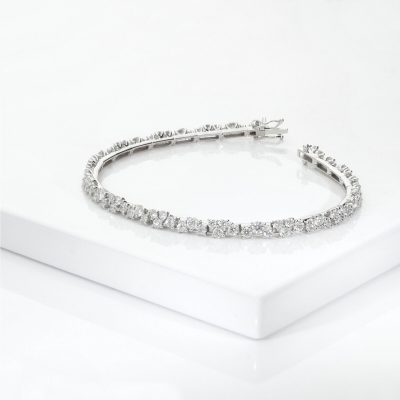 Bracciale design oro bianco 18k con diamanti