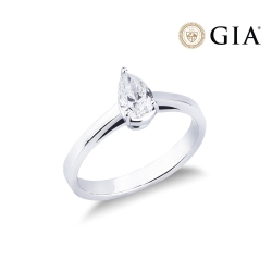 Anello con diamante taglio goccia 0.30ct  GIA in oro bianco 18k