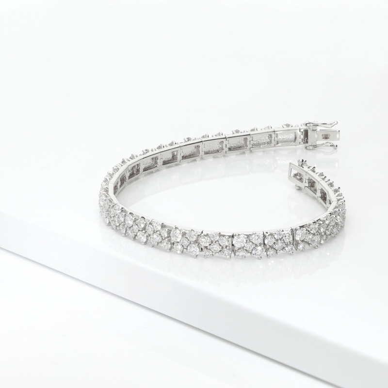 Bracciale in oro bianco 750 design con diamanti