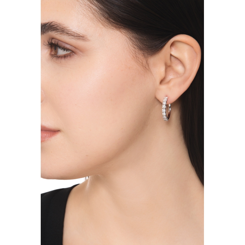 Orecchini cerchio diamanti in oro bianco 750