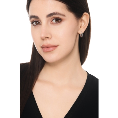 Hoop single earring with diamonds 