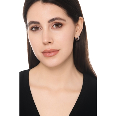 Orecchini cerchio oro bianco 18k con tre file di diamanti