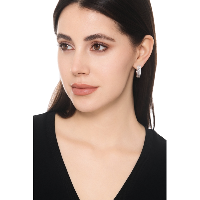 Orecchini cerchio oro bianco 18k con diamanti a scalare