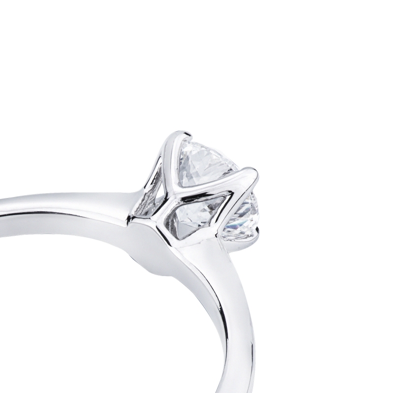 SOLITARIO LINEARE 4GRIFFE   CT 0,70