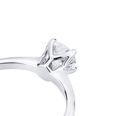 SOLITARIO LINEARE 4GRIFFE   CT 0,70