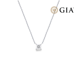Collana con diamante taglio princess 0.70ct  GIA in oro bianco 18k