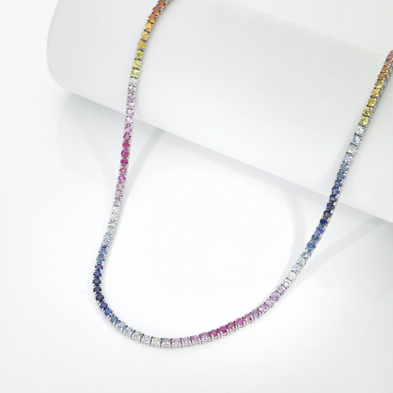 Collana tennis in oro bianco 750 con zaffiri multicolor rainbow