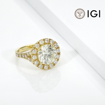 Solitaire ring in yellow gold 18k with certified IGI diamond, 0.40 ct