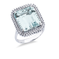 Halo ring with an aquamarine octagonal cut and halo diamonds 