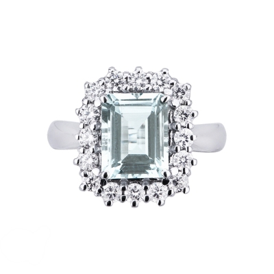 Diamond halo ring white gold 18k and aquamarine 