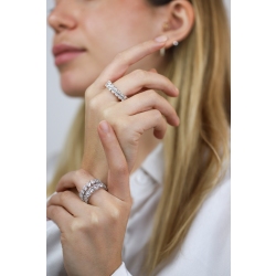 Anello eternity in oro bianco 18k con diamanti taglio ovale F VS 2