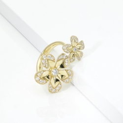 Anello design fiori in oro giallo 18k con diamanti