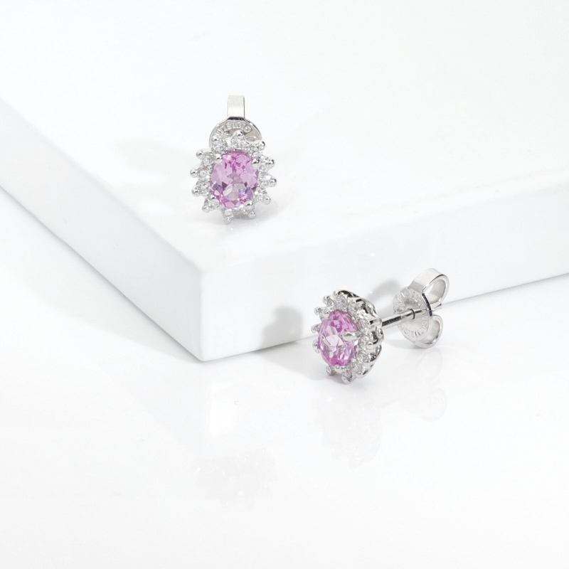 Orecchini  in oro bianco 18k con zaffiro rosa e contorno in diamanti