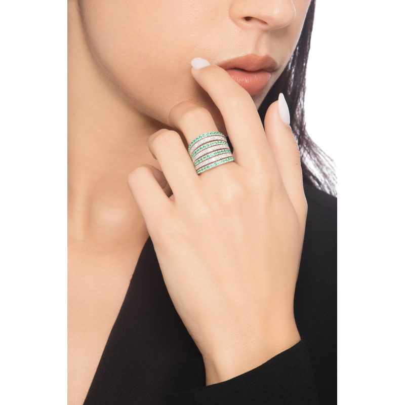 White gold 18k band ring with diamonds and emeralds 