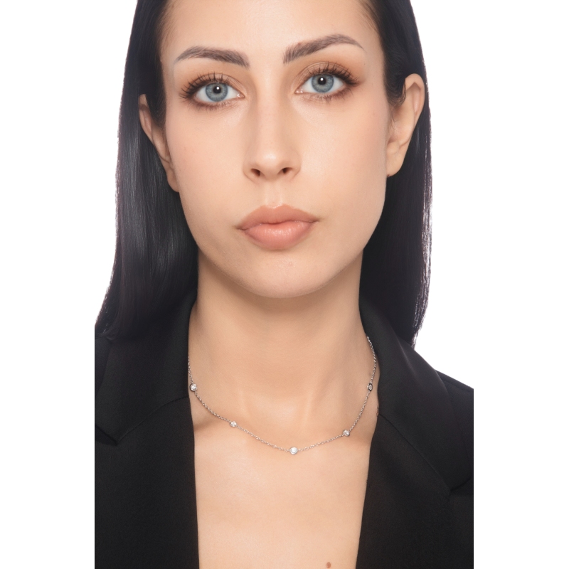 White gold 18k necklace with 9 bezel diamonds 