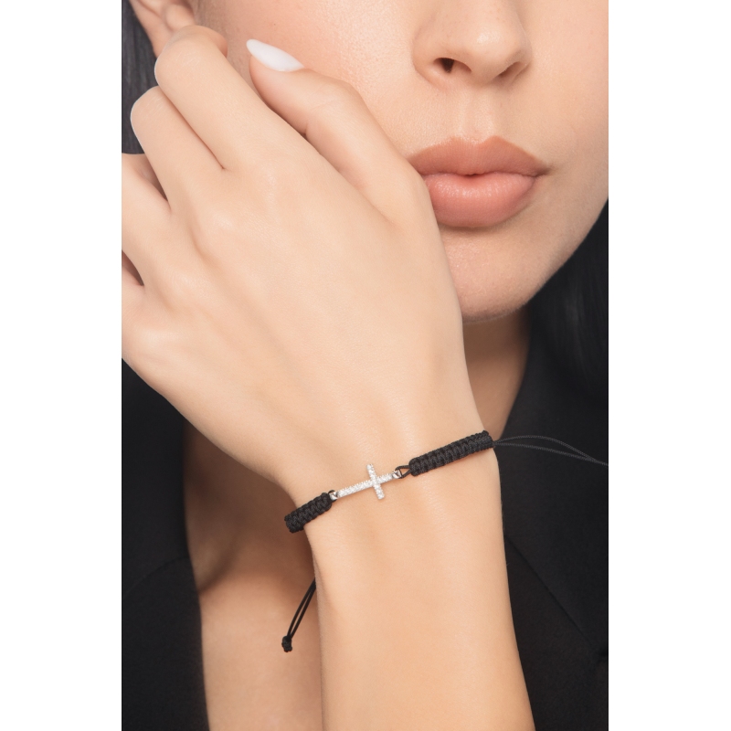 Black tissue bracelet with cross in white gold 18k and diamonds 