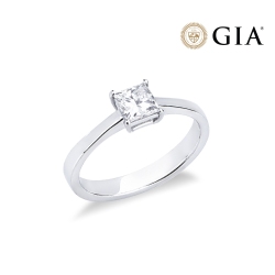 Anello con diamante taglio princess 0.70ct in oro bianco 18k 2