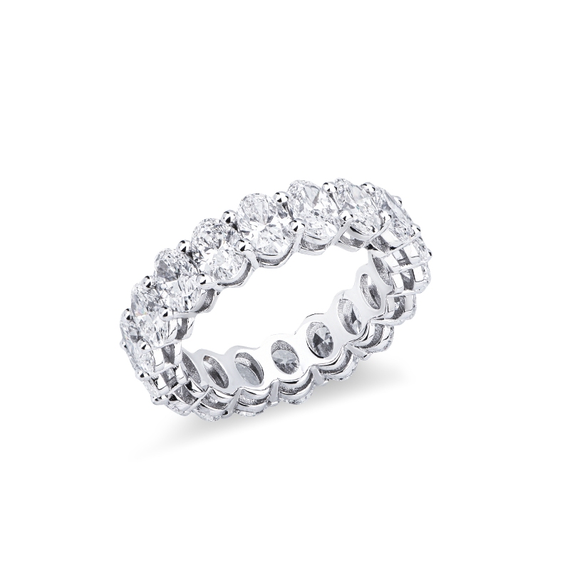 Anello eternity in oro bianco 18k con diamanti
