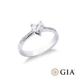 Anello con diamante taglio cuore 0.7ct GIA in oro bianco 18k