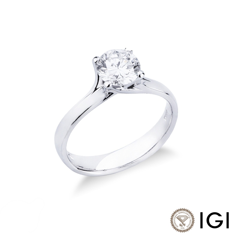Anello solitario in oro bianco 18k con diamante da 0.90 ct