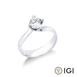 Solitario griffe a quattro punte in oro bianco 18k con Diamante ct. 1.00.