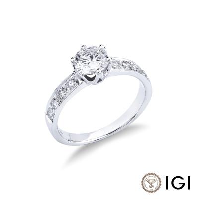Anello tipo Solitario in oro bianco 18k con diamanti,  pietra centrale da 1.00 ct