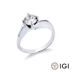 Solitario Valentino in Oro bianco 18k con incastonato diamante di carati 0,90