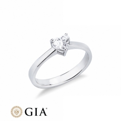 Anello con diamante taglio cuore 0.50ct GIA in oro bianco 18k 2