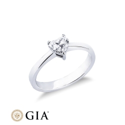Anello con diamante taglio cuore 0.70ct  GIA in oro bianco 18k 2