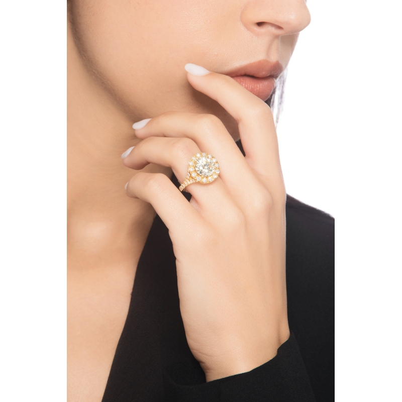 Solitaire ring in yellow gold 18k with certified IGI diamond, 0.40 ct