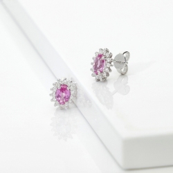 Orecchini in oro bianco 750 con diamanti e zaffiro rosa ovale