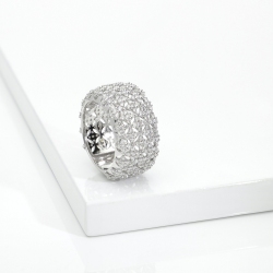 ANELLO FASCIA CON BRILLANTI