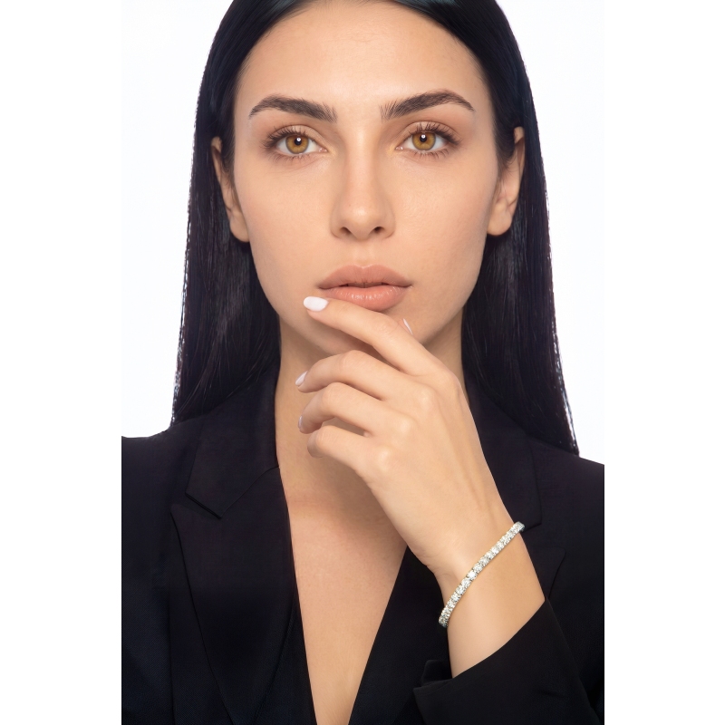 Bracciale tennis piramide in oro bianco 750 con diamanti