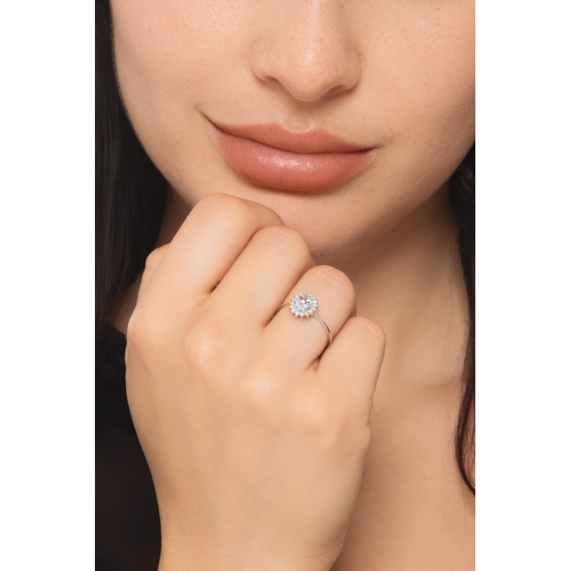 Anello contorno in oro bianco 750 con acquamarina e diamanti