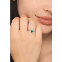 ANELLO CONTORNO CON 16BRILLANTI E SMERALDO RETTANGOLARE MM6X4 2
