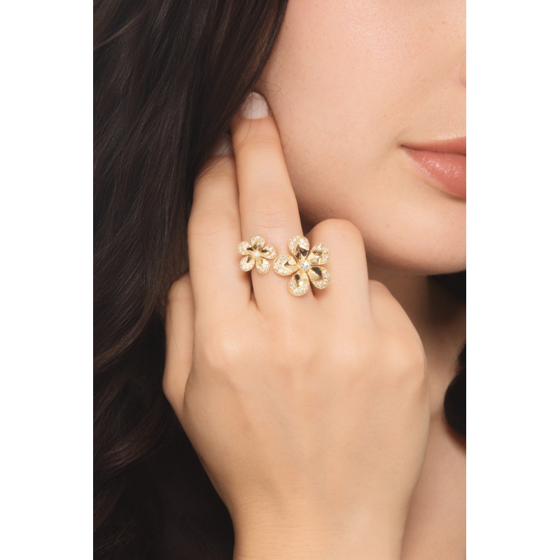 Anello design fiori in oro giallo 18k con diamanti