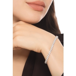 BRACCIALE CON 46 FINTE NAVETTE IN BRILLANTI, CM17.5 2