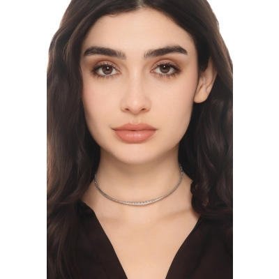 Collana choker in oro bianco 18k con diamanti a scalare